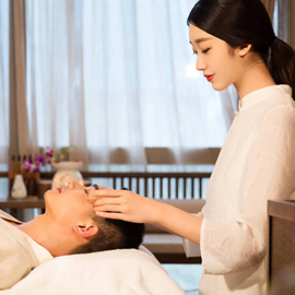 西安莲湖YanYan养生馆秉持“客户至上”的服务理念